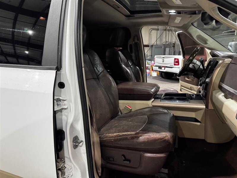 RAM 2500 Longhorn Crew Cab SWB 4WD 2014