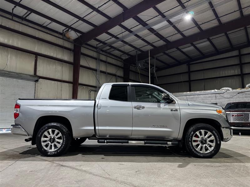 Toyota Tundra Limited 5.7L Double Cab 4WD 2014