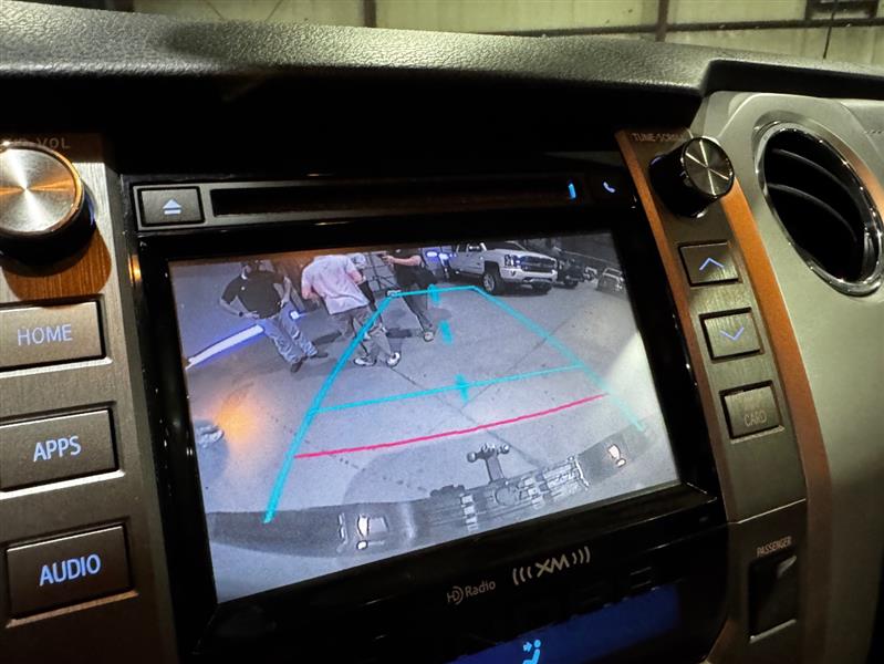 Toyota Tundra Limited 5.7L Double Cab 4WD 2014