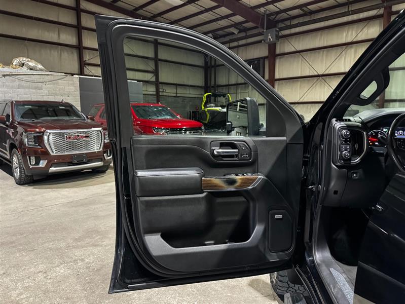 Chevrolet Silverado 2500HD High Country Crew Cab Short Box 4WD 2020