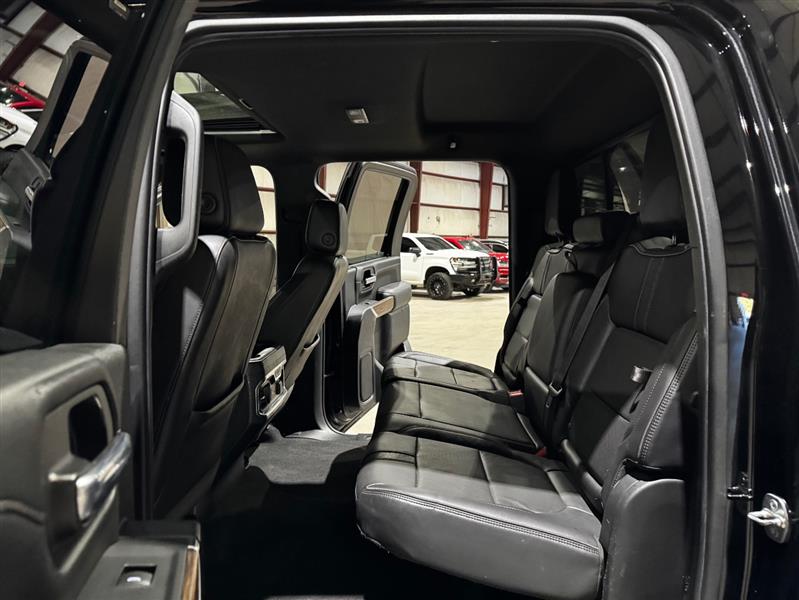 Chevrolet Silverado 2500HD High Country Crew Cab Short Box 4WD 2020