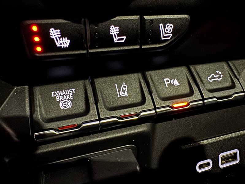 Chevrolet Silverado 2500HD High Country Crew Cab Short Box 4WD 2020