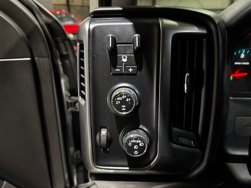 Chevrolet Silverado 1500 LT Crew Cab 4WD 2016