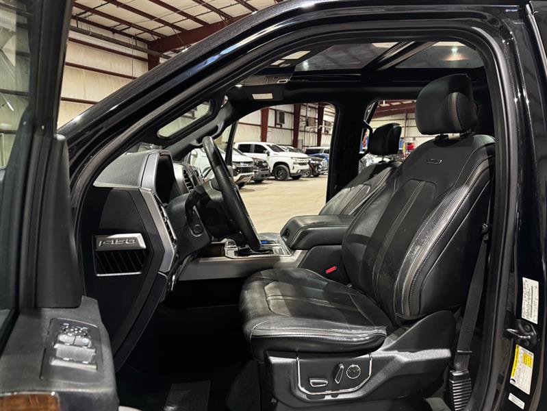 Ford F-150 Platinum SuperCrew 5.5-ft. Bed 2WD 2015