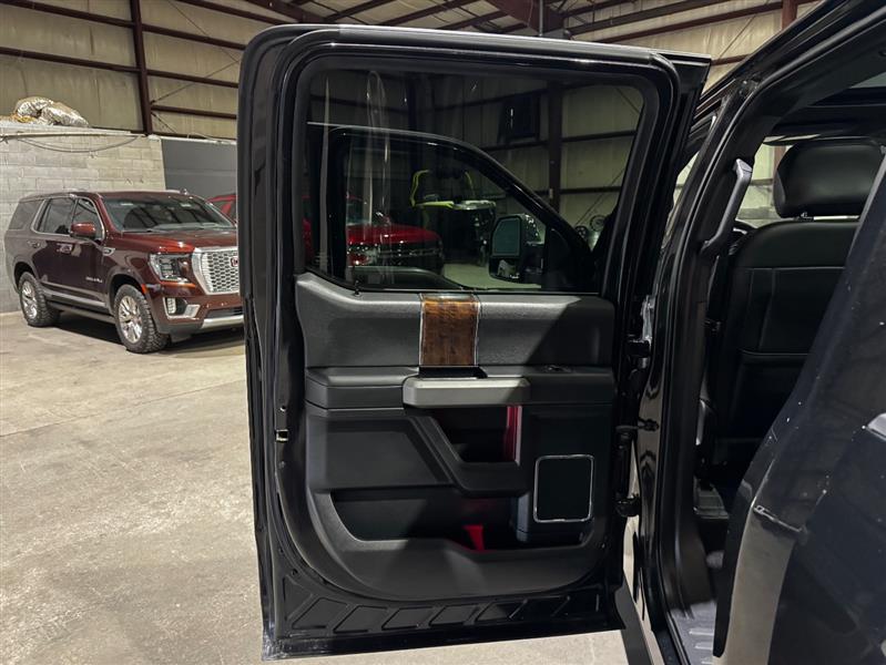 Ford F-150 Platinum SuperCrew 5.5-ft. Bed 2WD 2015