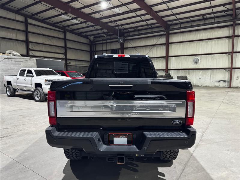 Ford F-250 SD Platinum Crew Cab 4WD 2022