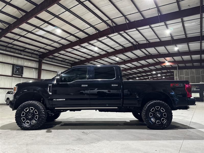 Ford F-250 SD Platinum Crew Cab 4WD 2022