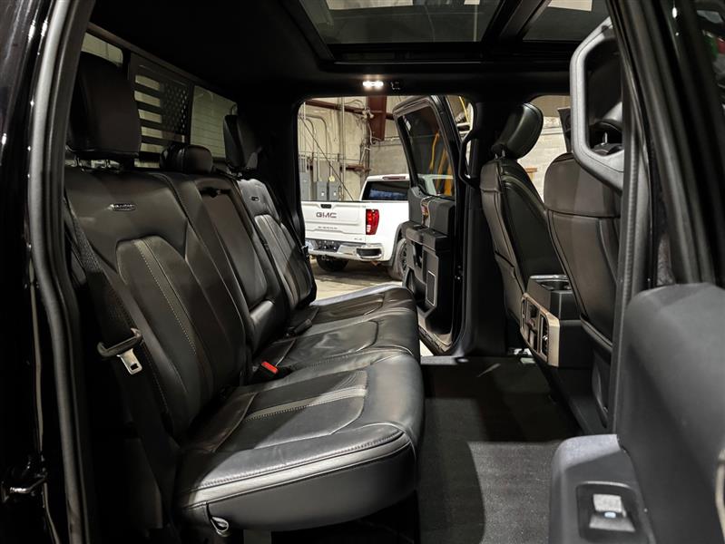 Ford F-250 SD Platinum Crew Cab 4WD 2022