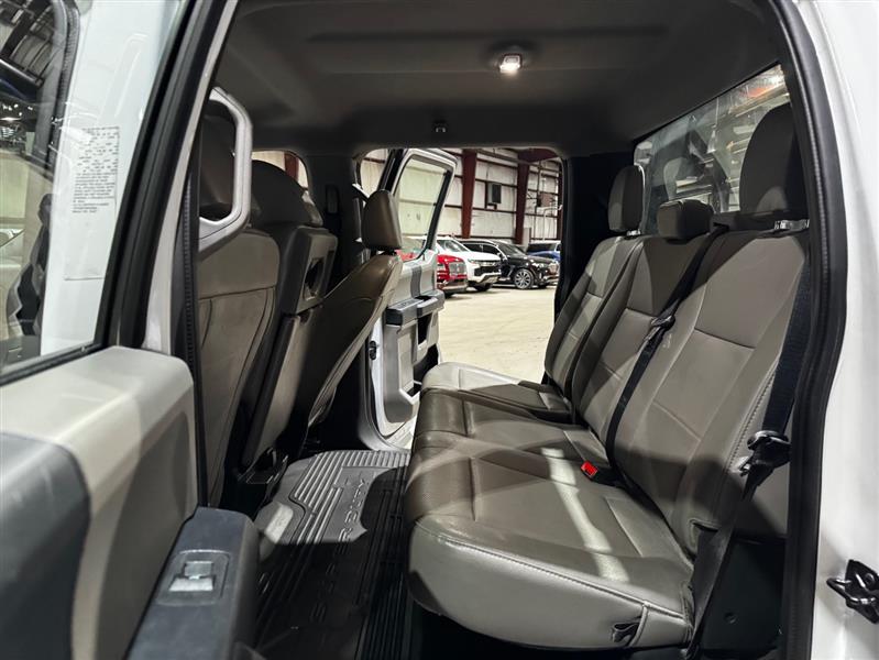 Ford F-250 SD XL Crew Cab 4WD 2022