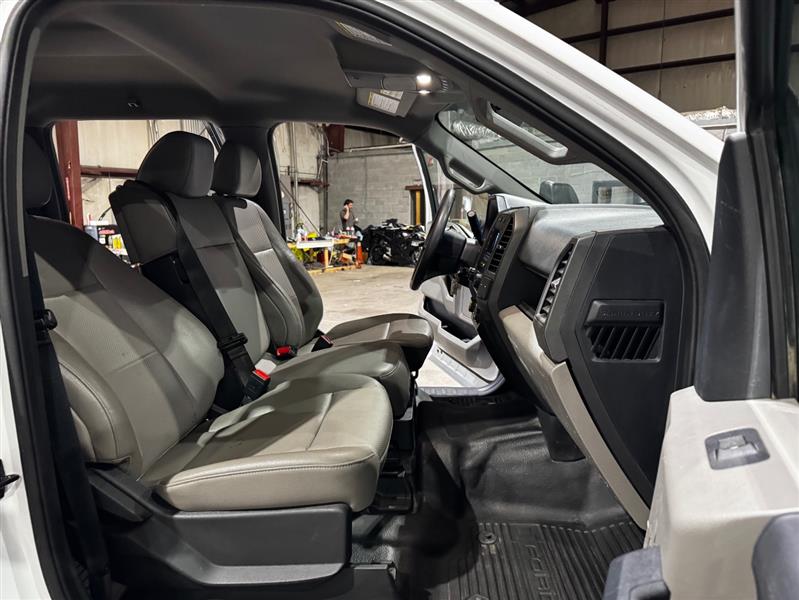 Ford F-250 SD XL Crew Cab 4WD 2022