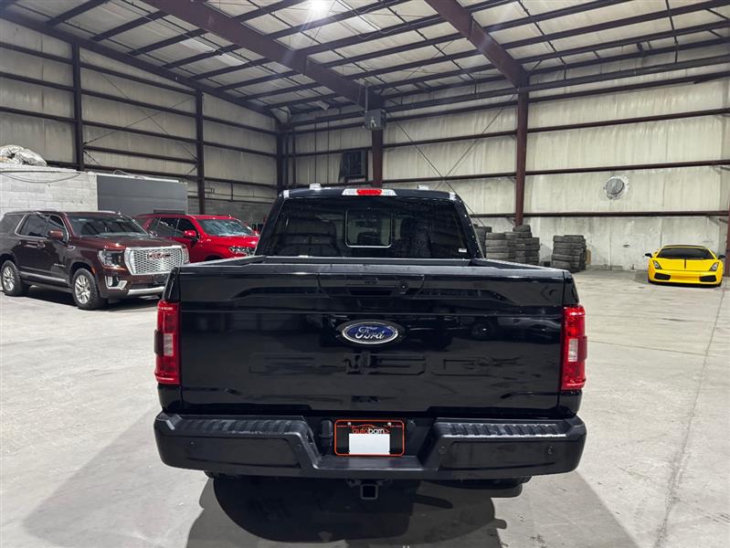 Ford F-150 XLT SuperCrew 5.5-ft. Bed 4WD 2022