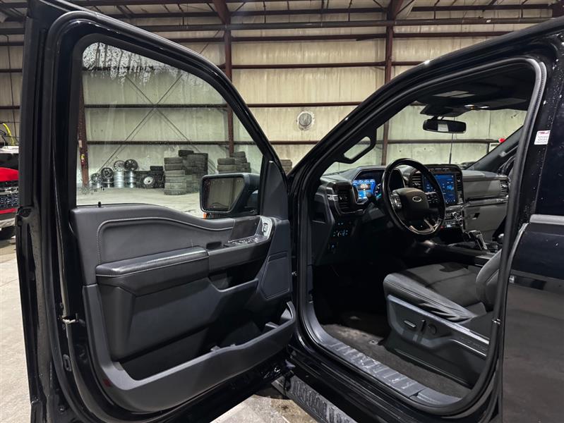 Ford F-150 XLT SuperCrew 5.5-ft. Bed 4WD 2022