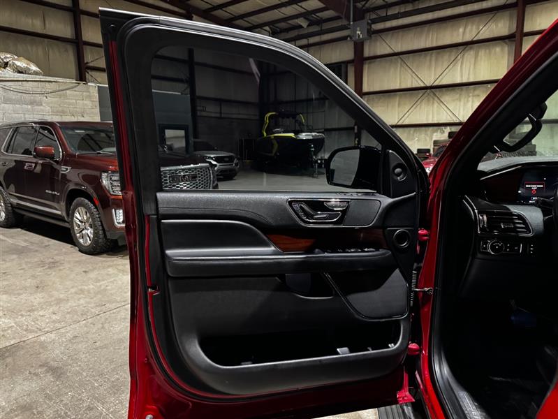 Lincoln Navigator Base 4WD 2020