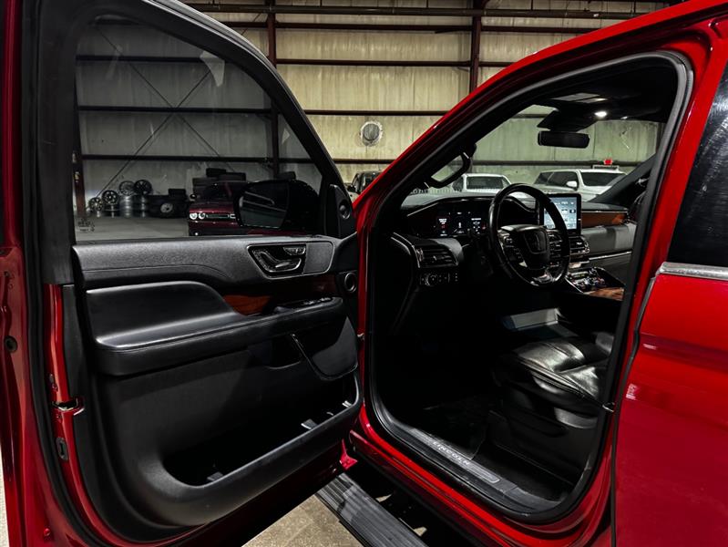 Lincoln Navigator Base 4WD 2020