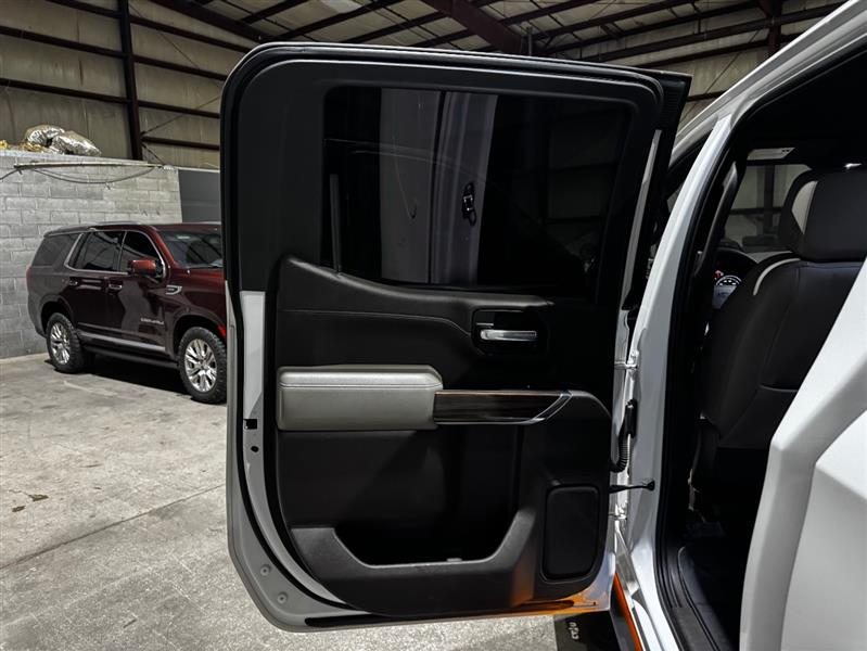 Chevrolet Silverado 1500 RST Crew Cab 4WD 2021