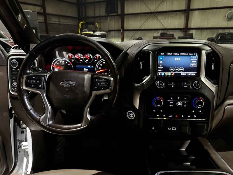 Chevrolet Silverado 1500 RST Crew Cab 4WD 2021