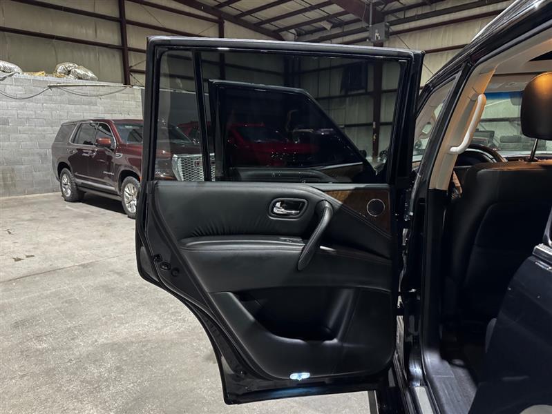 Infiniti QX80 Limited 4WD 2016