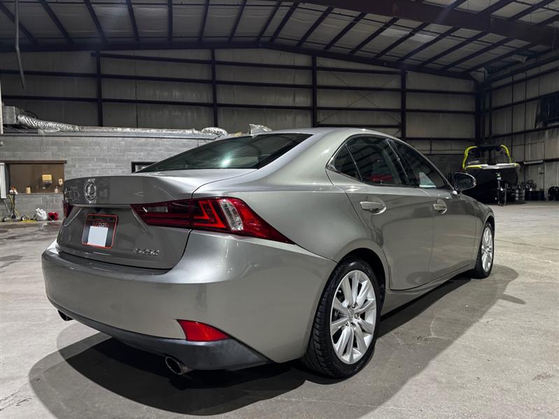 Lexus IS 250 RWD 2014