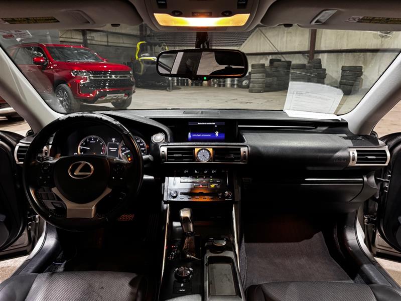Lexus IS 250 RWD 2014