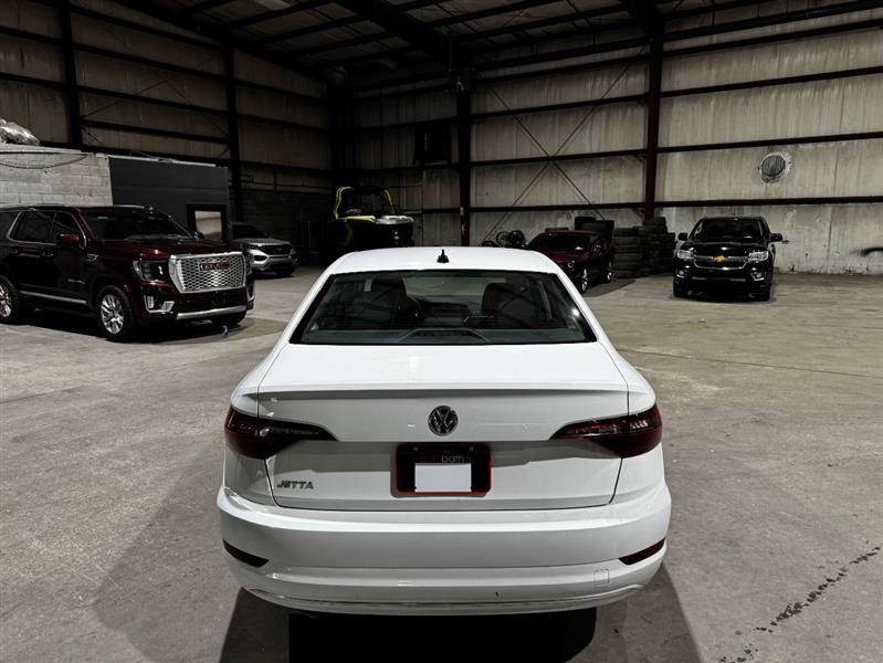 Volkswagen Jetta 1.4T SE 8A 2021