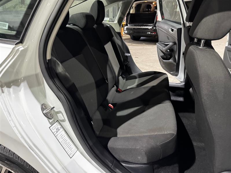 Volkswagen Jetta 1.4T SE 8A 2021