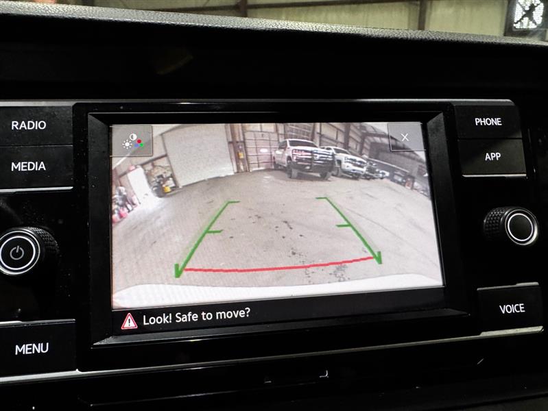 Volkswagen Jetta 1.4T SE 8A 2021