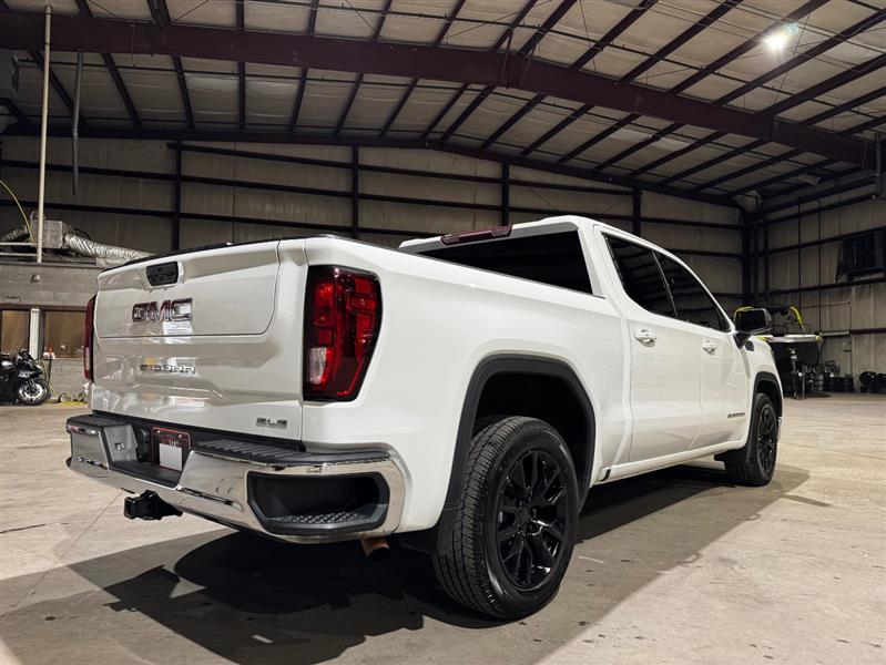 GMC Sierra 1500 Limited SLE Crew Cab Short Box 2WD 2022