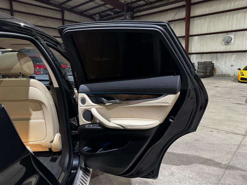 BMW X6 sDrive35i 2016