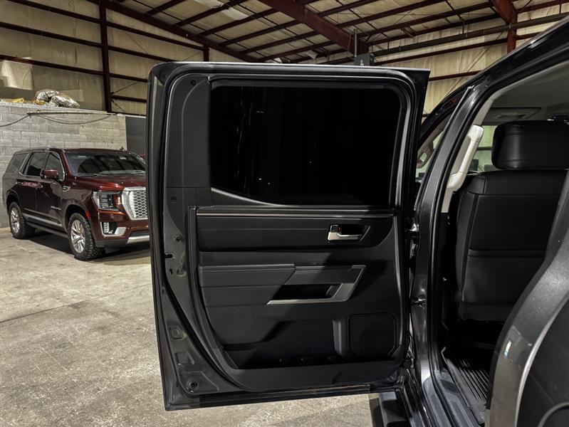 Toyota Tundra SR5 CrewMax 4WD 2022