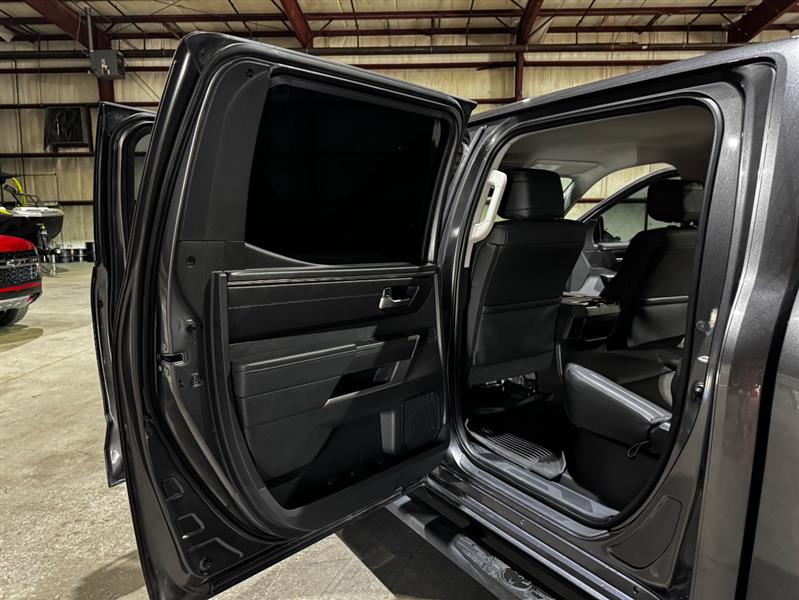 Toyota Tundra SR5 CrewMax 4WD 2022