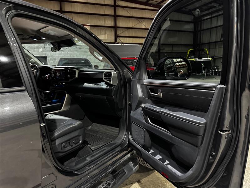 Toyota Tundra SR5 CrewMax 4WD 2022