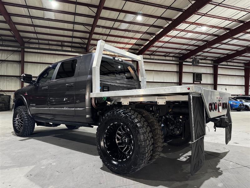 RAM 3500 Limited Mega Cab 4WD DRW 2019