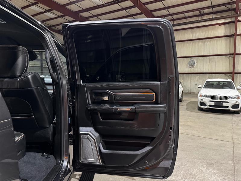 RAM 3500 Limited Mega Cab 4WD DRW 2019