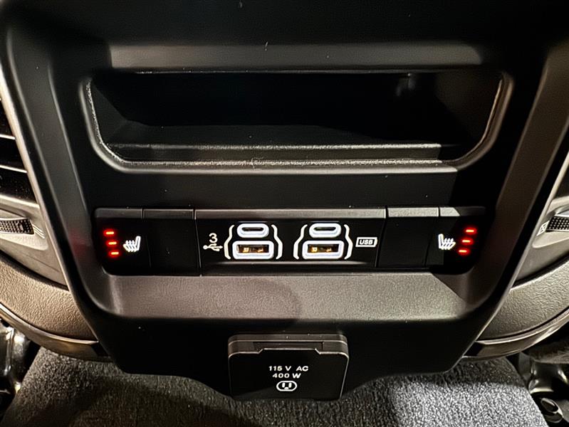 RAM 3500 Limited Mega Cab 4WD DRW 2019