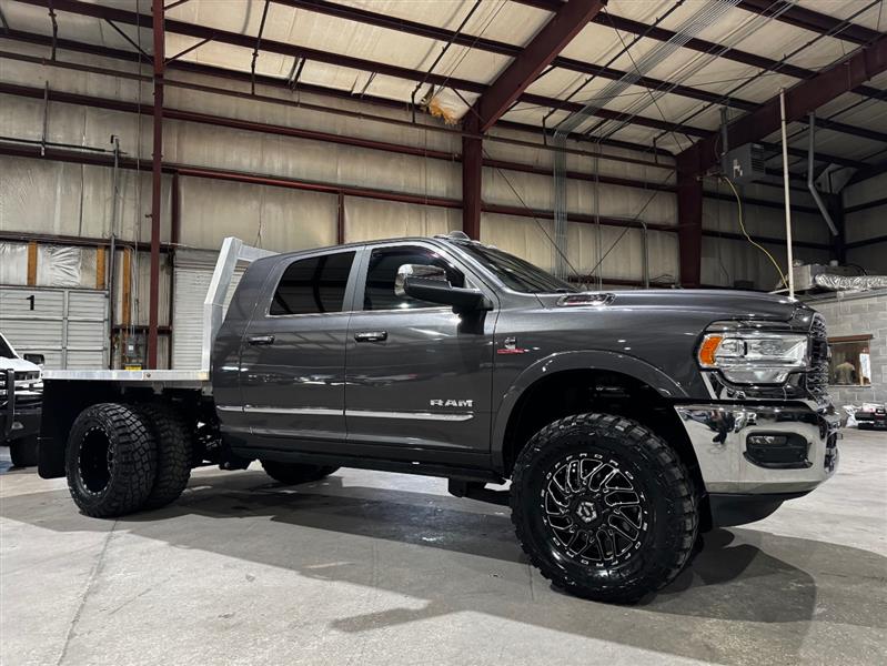 RAM 3500 Limited Mega Cab 4WD DRW 2019