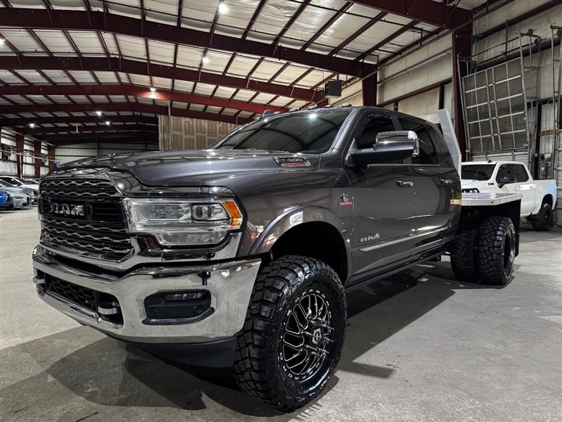 RAM 3500 Limited Mega Cab 4WD DRW 2019