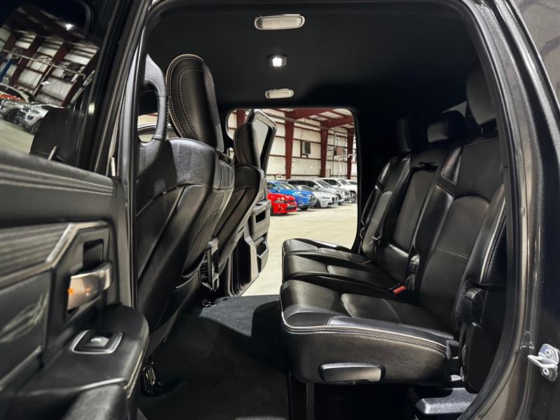 RAM 3500 Limited Mega Cab 4WD DRW 2019