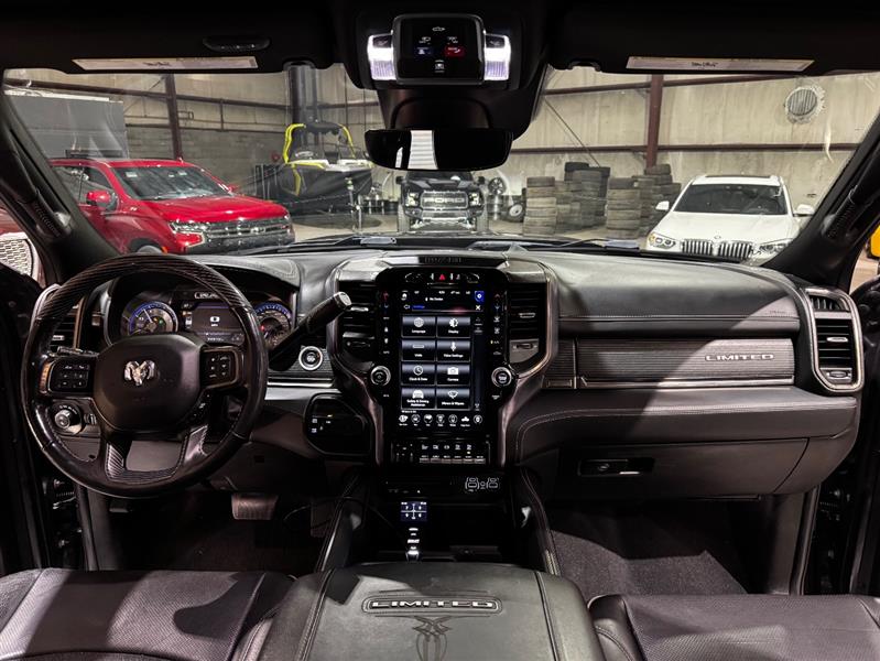 RAM 3500 Limited Mega Cab 4WD DRW 2019