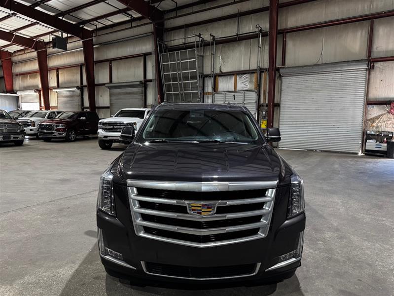 Cadillac Escalade ESV Premium 4WD 2016