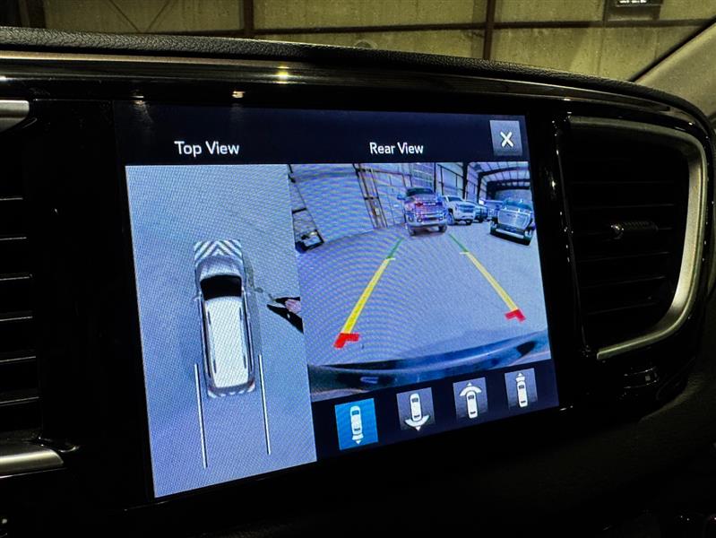 Chrysler Pacifica Touring-L Plus 2017