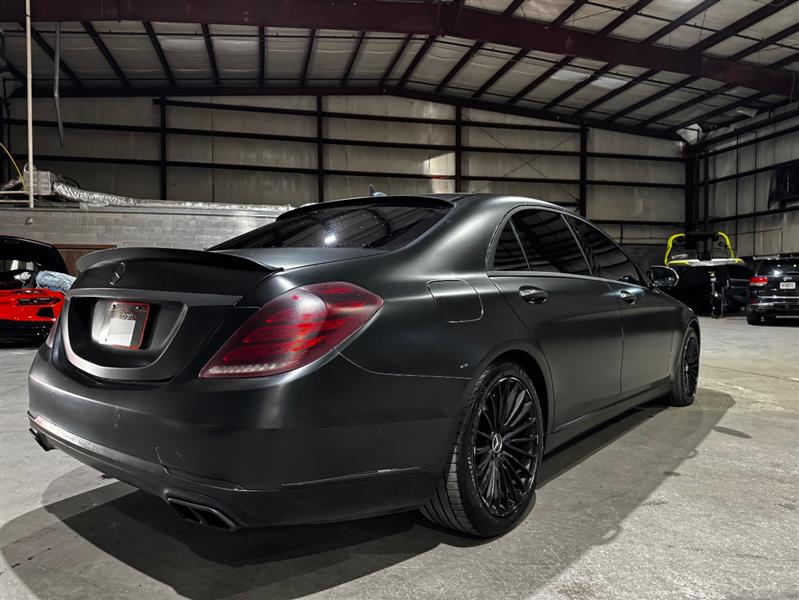 Mercedes-Benz S-Class S550 4MATIC 2014