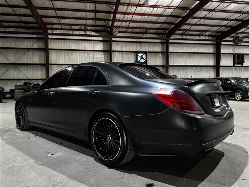 Mercedes-Benz S-Class S550 4MATIC 2014