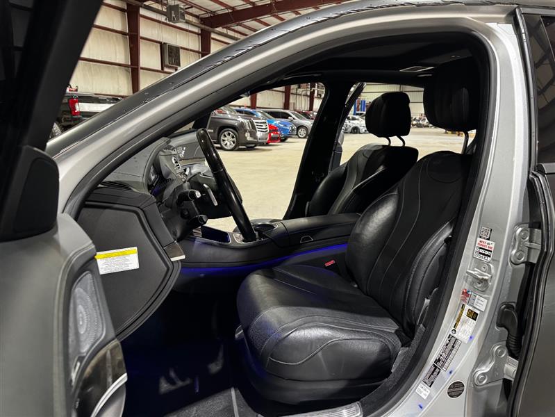 Mercedes-Benz S-Class S550 4MATIC 2014