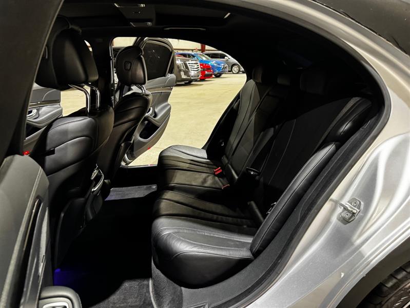 Mercedes-Benz S-Class S550 4MATIC 2014