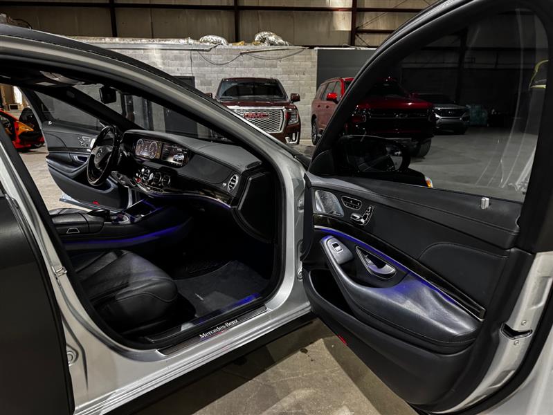 Mercedes-Benz S-Class S550 4MATIC 2014