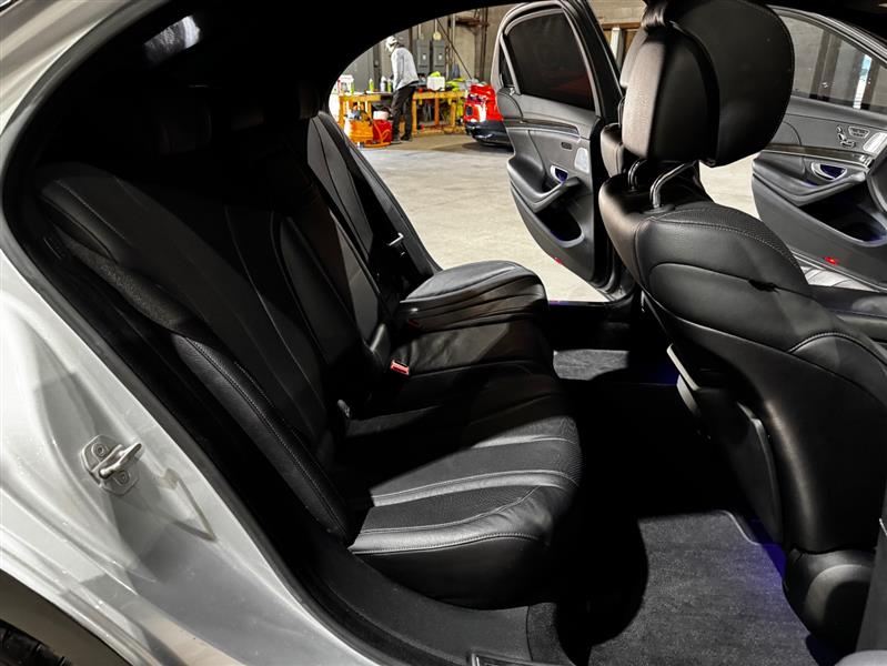 Mercedes-Benz S-Class S550 4MATIC 2014