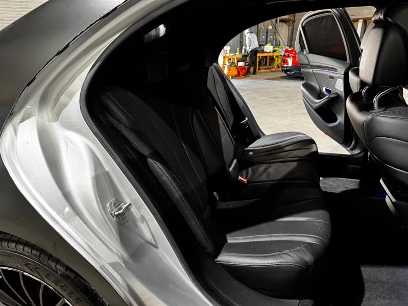 Mercedes-Benz S-Class S550 4MATIC 2014