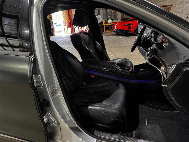 Mercedes-Benz S-Class S550 4MATIC 2014