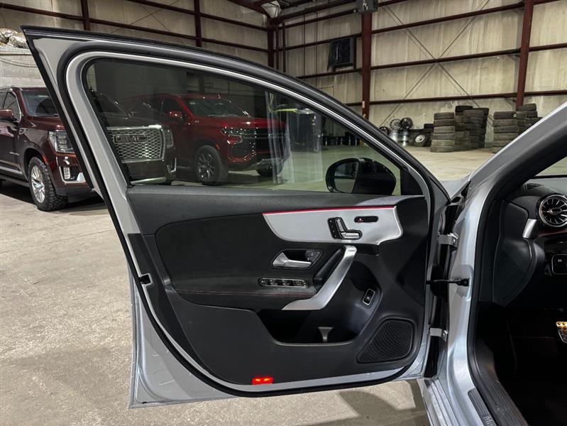 Mercedes-Benz A-Class A 220 4MATIC 2020