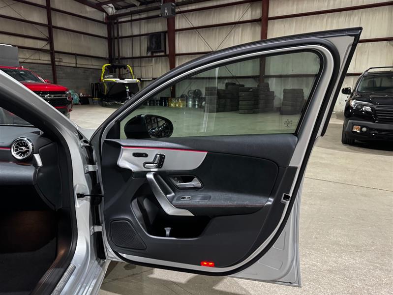 Mercedes-Benz A-Class A 220 4MATIC 2020